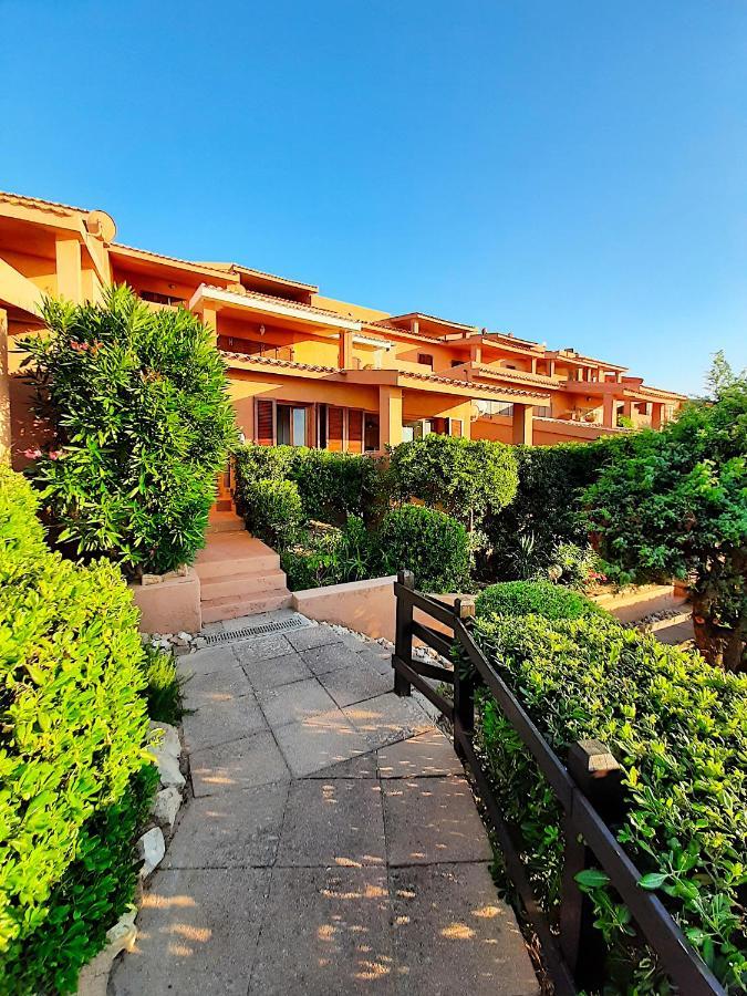 Апартаменты Villino Vista Mare Коста-Парадисо Экстерьер фото